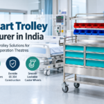 Stainless steel crash cart trolley with multiple medicine drawers for hospital emergency departments